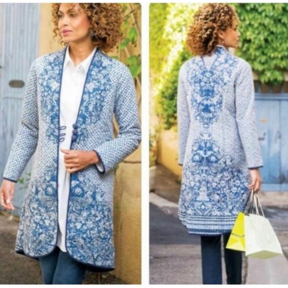 Soft Surroundings Quilted Jacket in blue size petite large